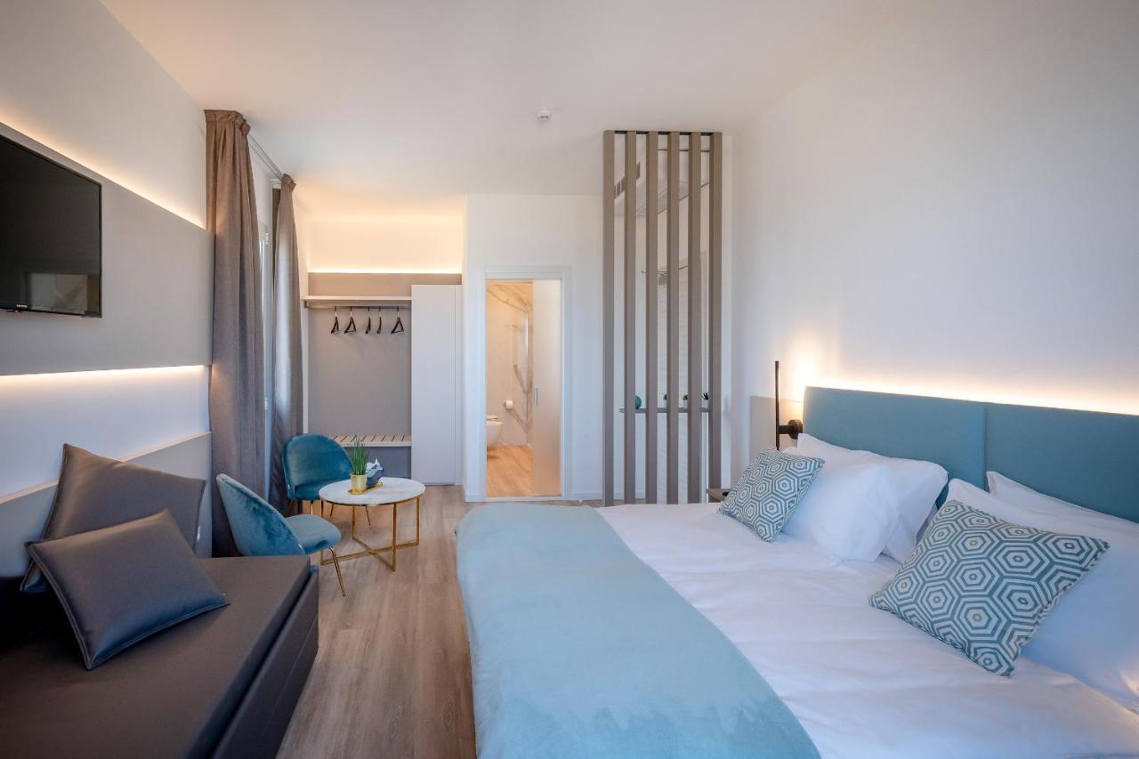 Hotel Delfino Caorle Exteriör bild